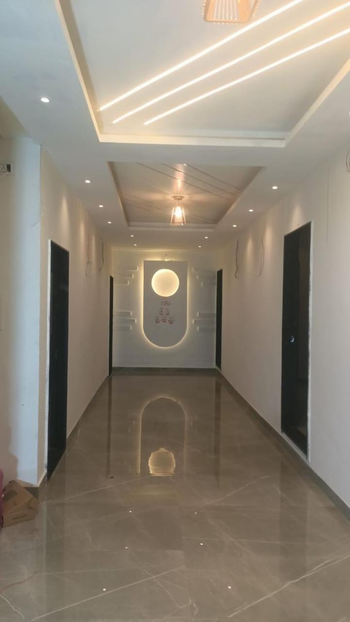 Akalkot Maharaja Guest House Nashikkar מראה חיצוני תמונה